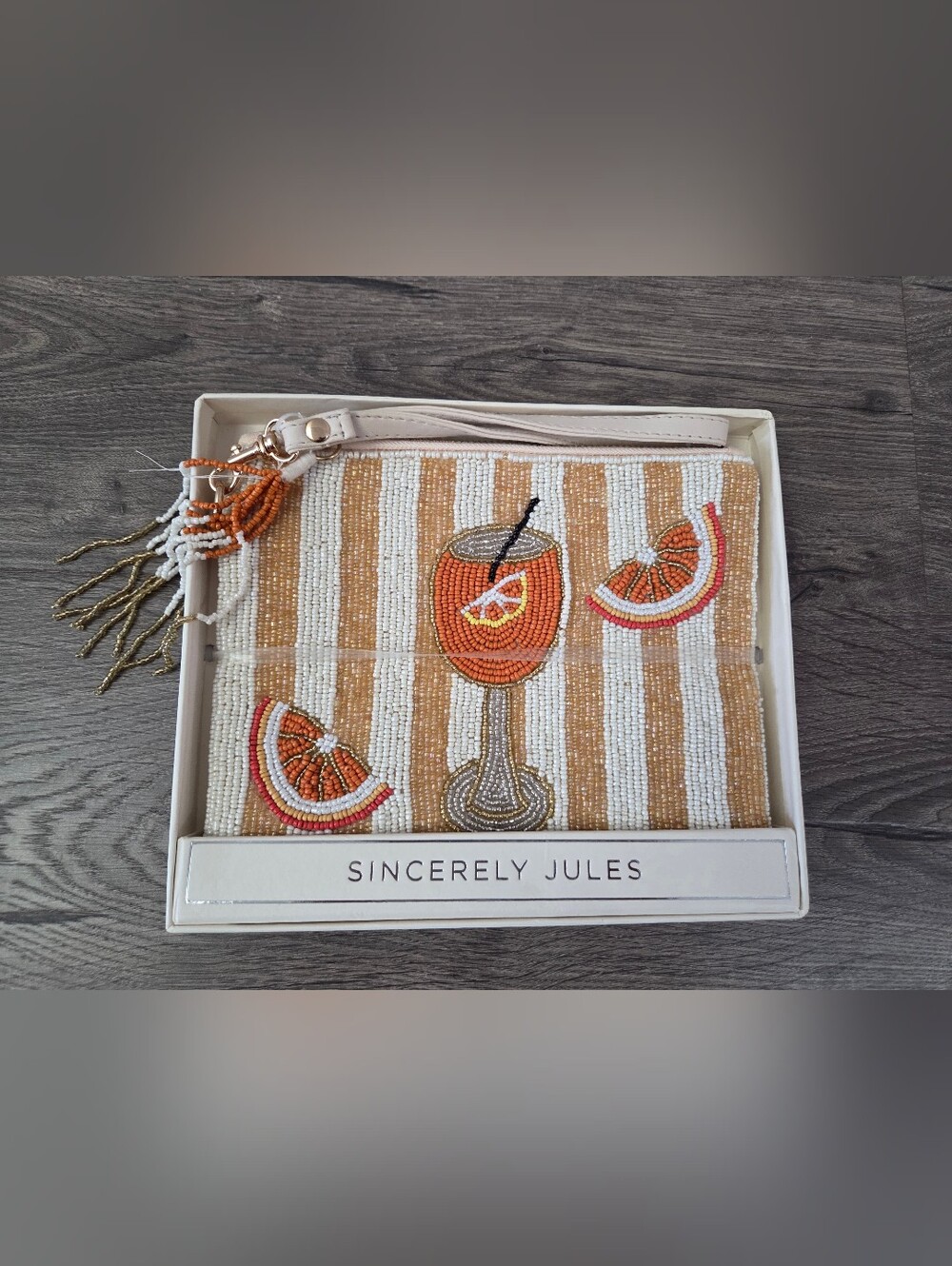 Sincerely Jules Beaded Cocktail Wristlet NEW